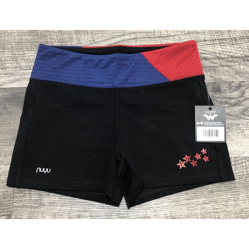 NWT Wonder Woman Sz M Yoga Shorts 90s Bike Shorts Girls/Juniors NUYU F1